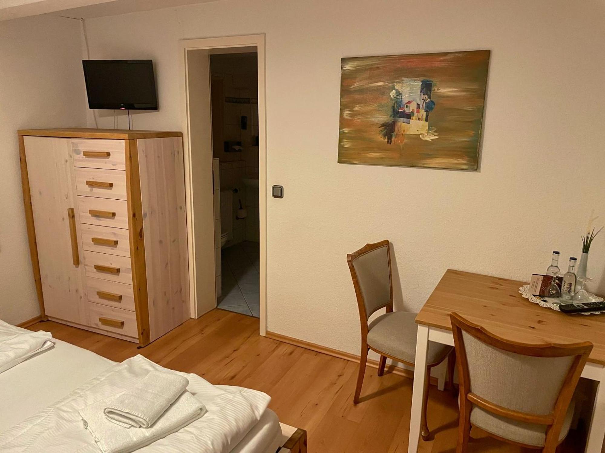 Отель Nobis Krug Gross Sarau Экстерьер фото